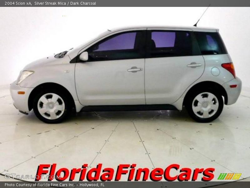 Silver Streak Mica / Dark Charcoal 2004 Scion xA