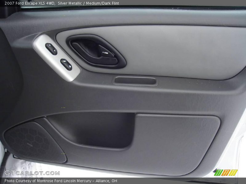 Silver Metallic / Medium/Dark Flint 2007 Ford Escape XLS 4WD