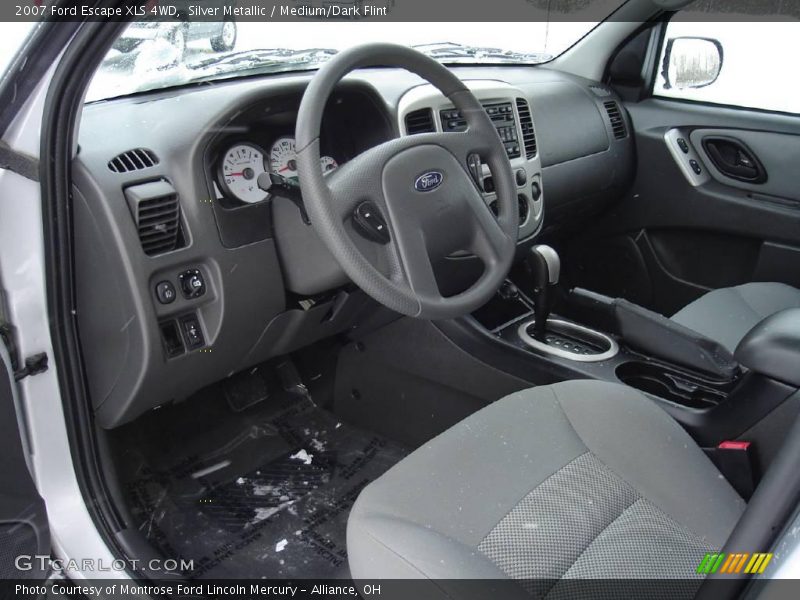 Silver Metallic / Medium/Dark Flint 2007 Ford Escape XLS 4WD