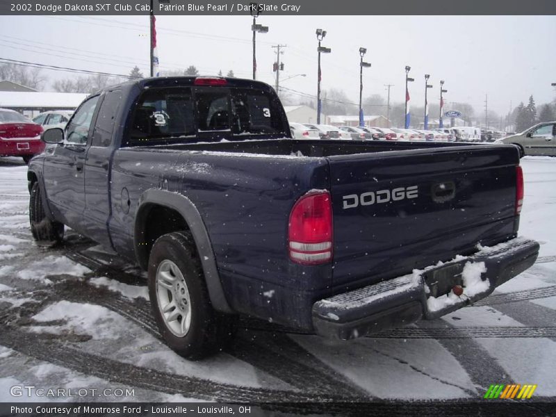 Patriot Blue Pearl / Dark Slate Gray 2002 Dodge Dakota SXT Club Cab