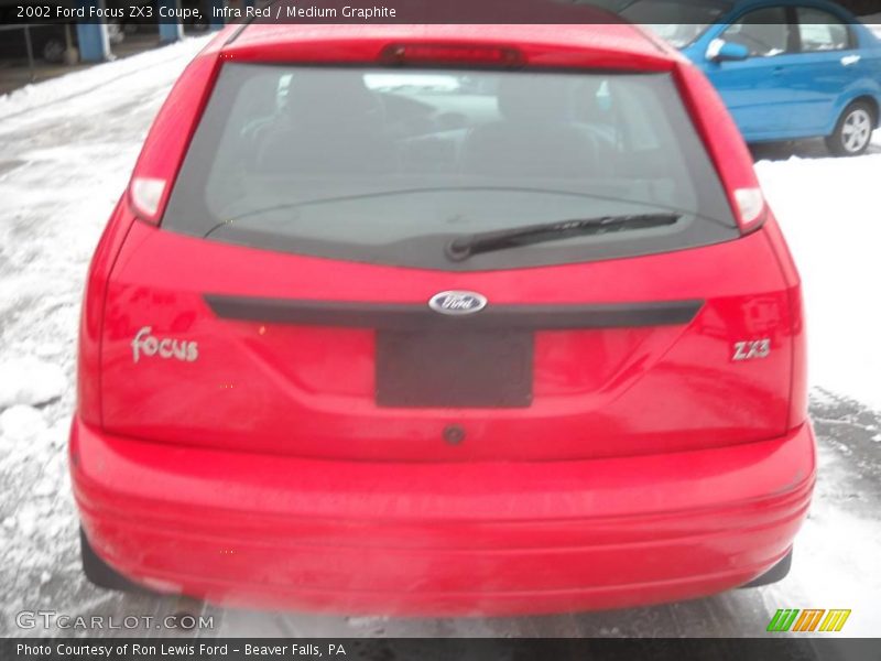Infra Red / Medium Graphite 2002 Ford Focus ZX3 Coupe