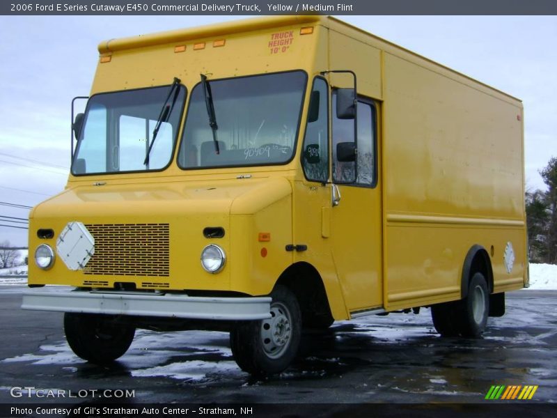 Yellow / Medium Flint 2006 Ford E Series Cutaway E450 Commercial Delivery Truck