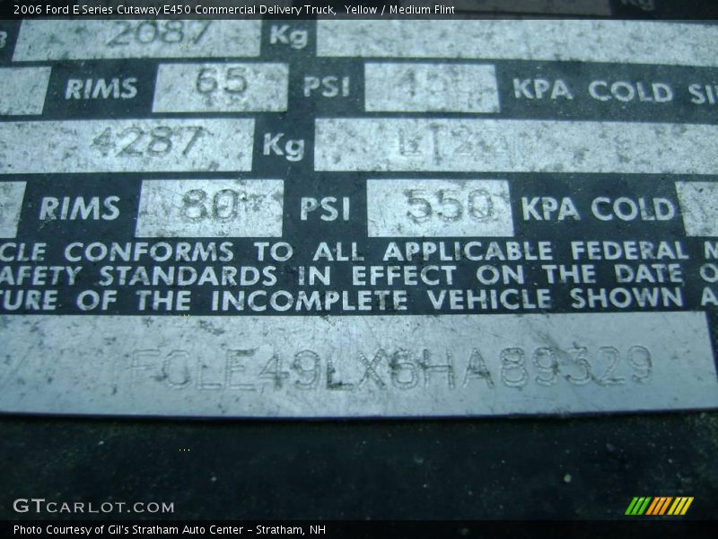 Yellow / Medium Flint 2006 Ford E Series Cutaway E450 Commercial Delivery Truck