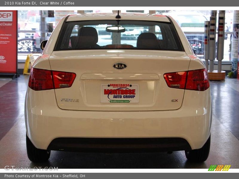 Clear White / Coffee 2010 Kia Forte EX