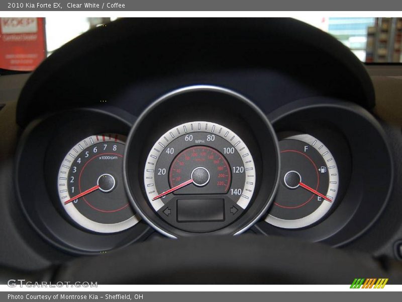 Clear White / Coffee 2010 Kia Forte EX