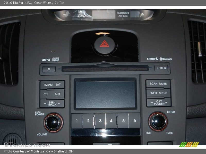 Clear White / Coffee 2010 Kia Forte EX