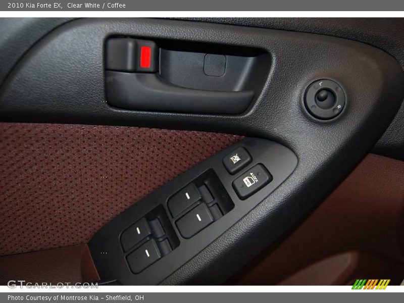 Clear White / Coffee 2010 Kia Forte EX