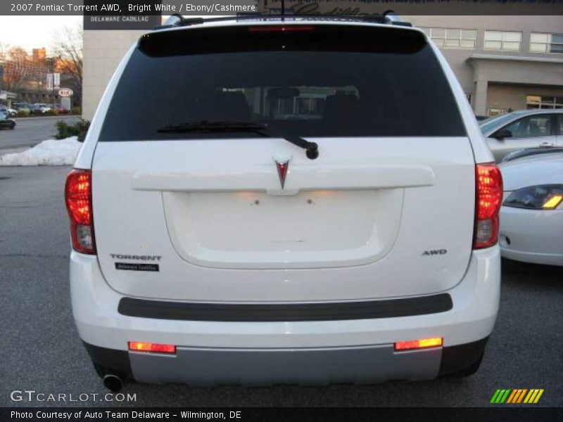 Bright White / Ebony/Cashmere 2007 Pontiac Torrent AWD