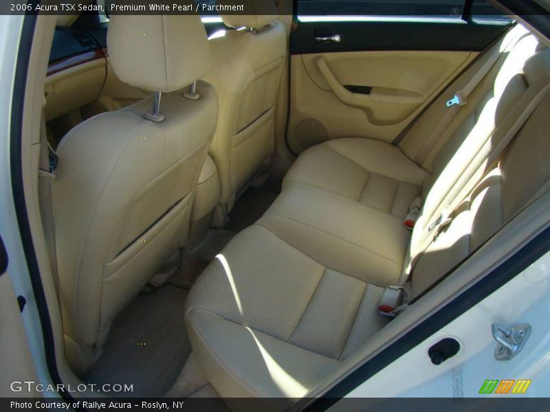 Premium White Pearl / Parchment 2006 Acura TSX Sedan