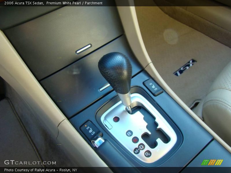 Premium White Pearl / Parchment 2006 Acura TSX Sedan