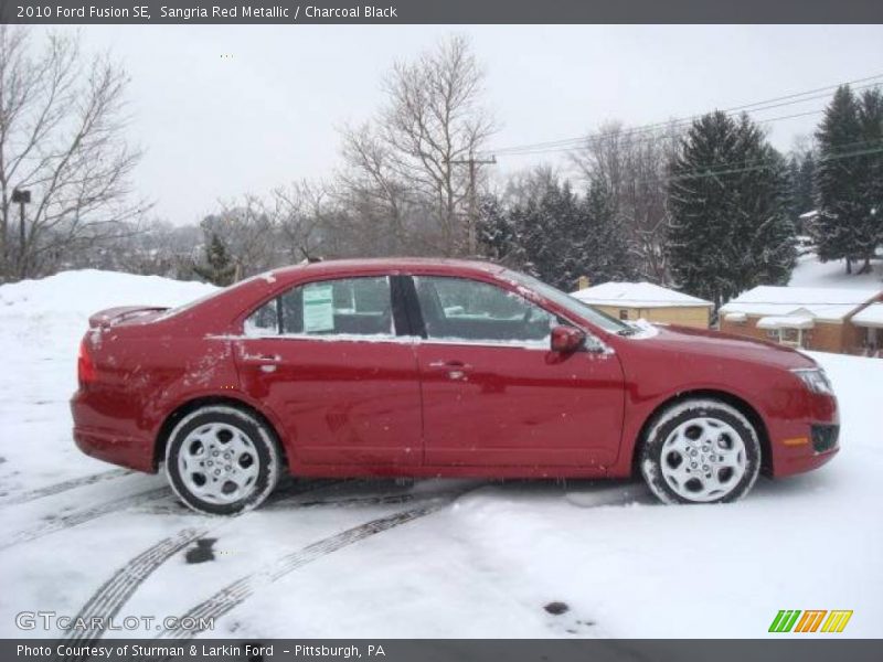Sangria Red Metallic / Charcoal Black 2010 Ford Fusion SE