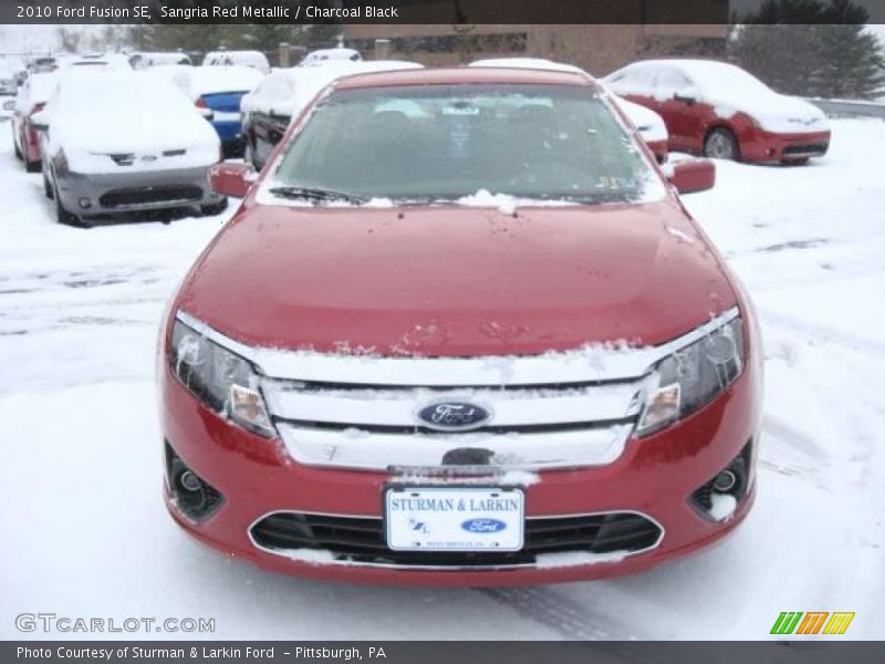 Sangria Red Metallic / Charcoal Black 2010 Ford Fusion SE