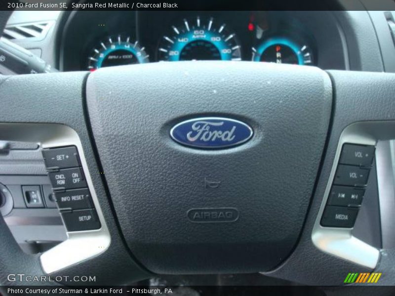 Sangria Red Metallic / Charcoal Black 2010 Ford Fusion SE