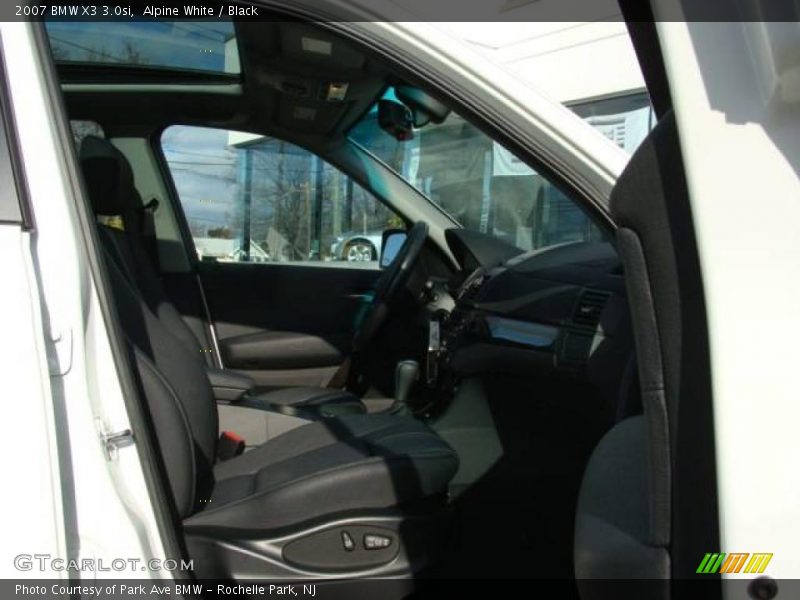Alpine White / Black 2007 BMW X3 3.0si