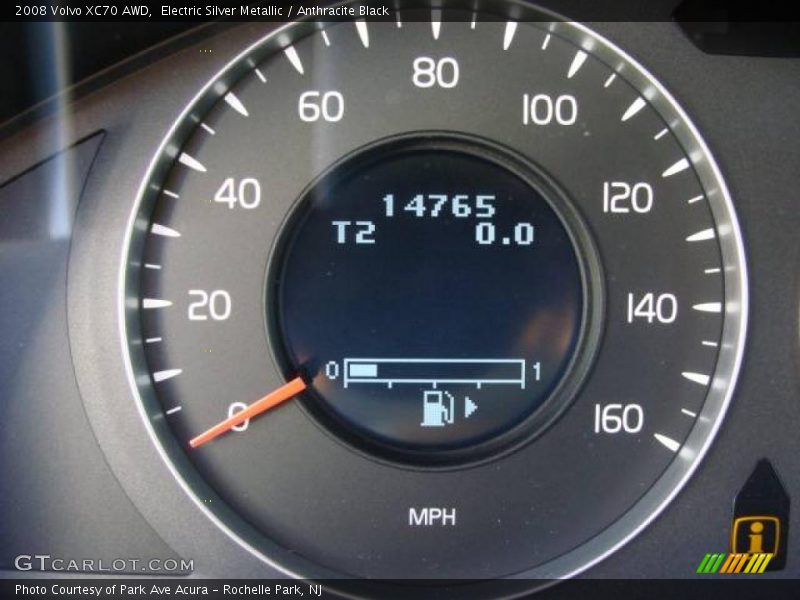 Electric Silver Metallic / Anthracite Black 2008 Volvo XC70 AWD
