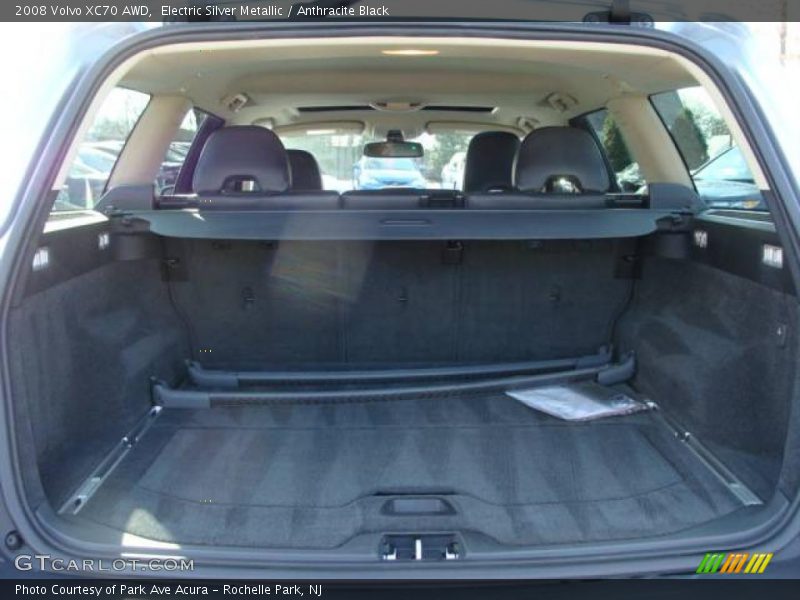 Electric Silver Metallic / Anthracite Black 2008 Volvo XC70 AWD