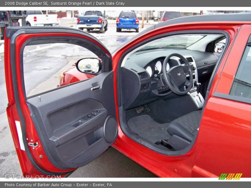 Sunburst Orange Pearl / Dark Slate Gray 2008 Dodge Caliber SE