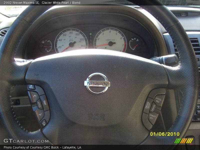 Glacier White Pearl / Blond 2002 Nissan Maxima SE