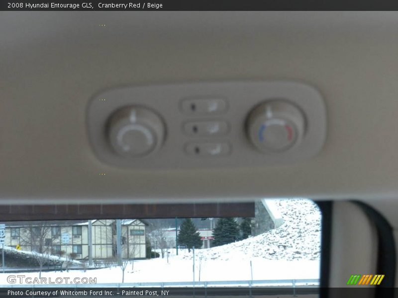 Cranberry Red / Beige 2008 Hyundai Entourage GLS