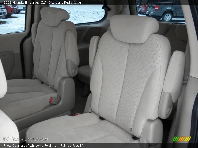 Cranberry Red / Beige 2008 Hyundai Entourage GLS