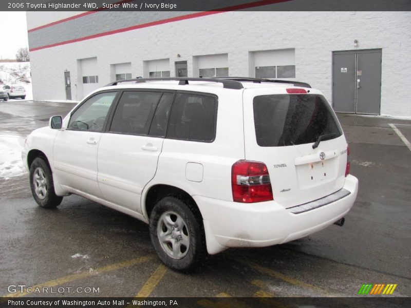 Super White / Ivory Beige 2006 Toyota Highlander 4WD