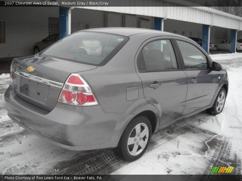 Medium Gray / Black/Gray 2007 Chevrolet Aveo LS Sedan