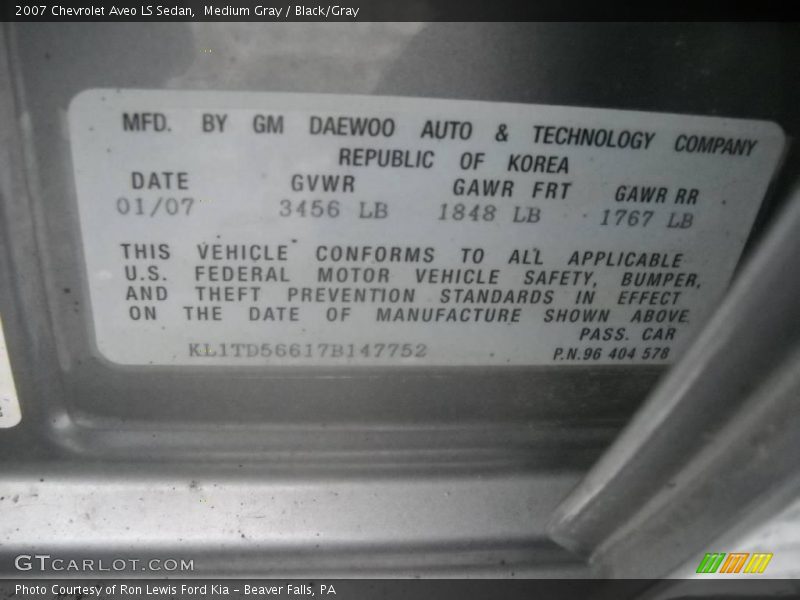 Medium Gray / Black/Gray 2007 Chevrolet Aveo LS Sedan