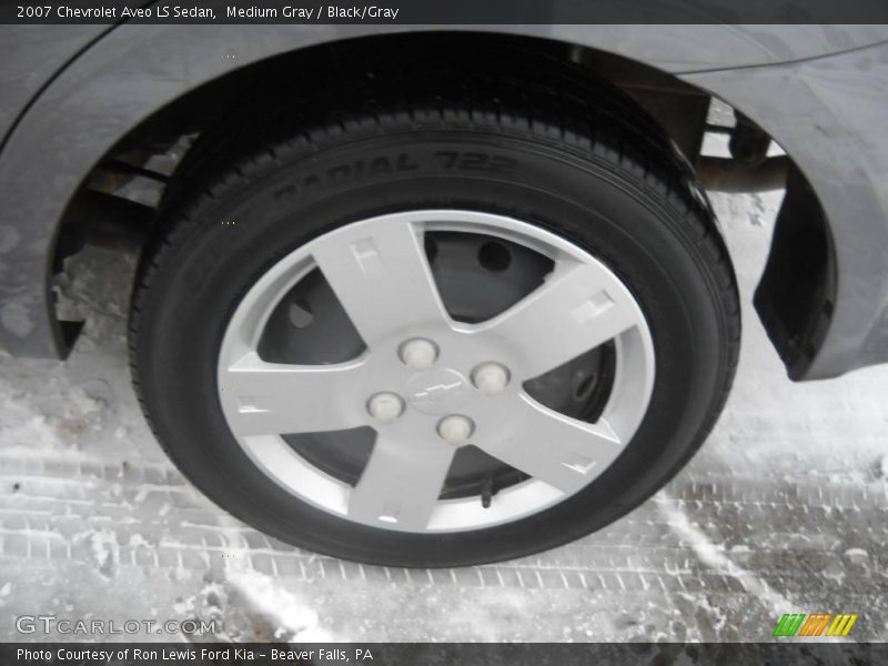 Medium Gray / Black/Gray 2007 Chevrolet Aveo LS Sedan
