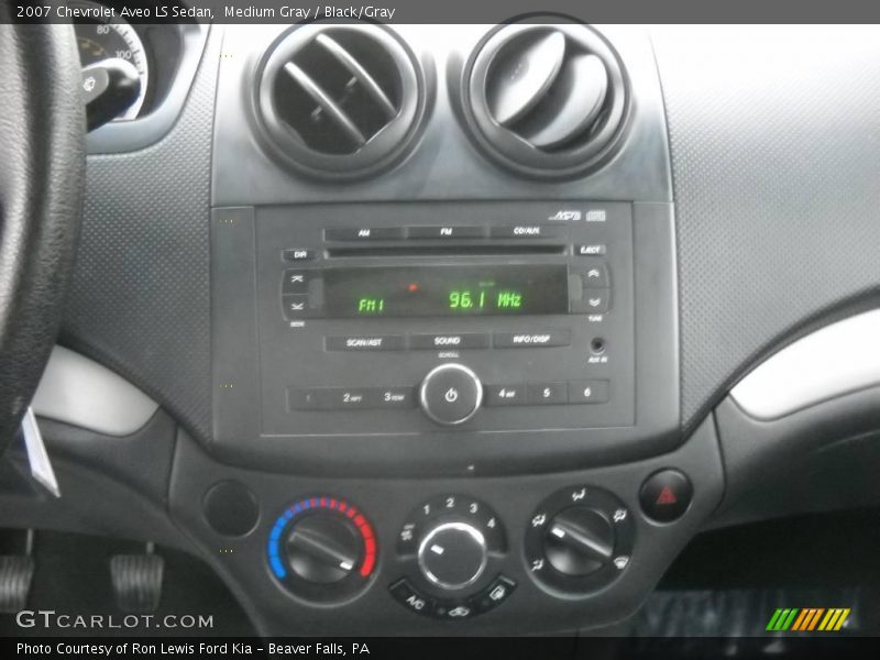 Medium Gray / Black/Gray 2007 Chevrolet Aveo LS Sedan
