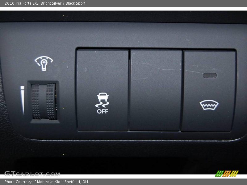 Bright Silver / Black Sport 2010 Kia Forte SX