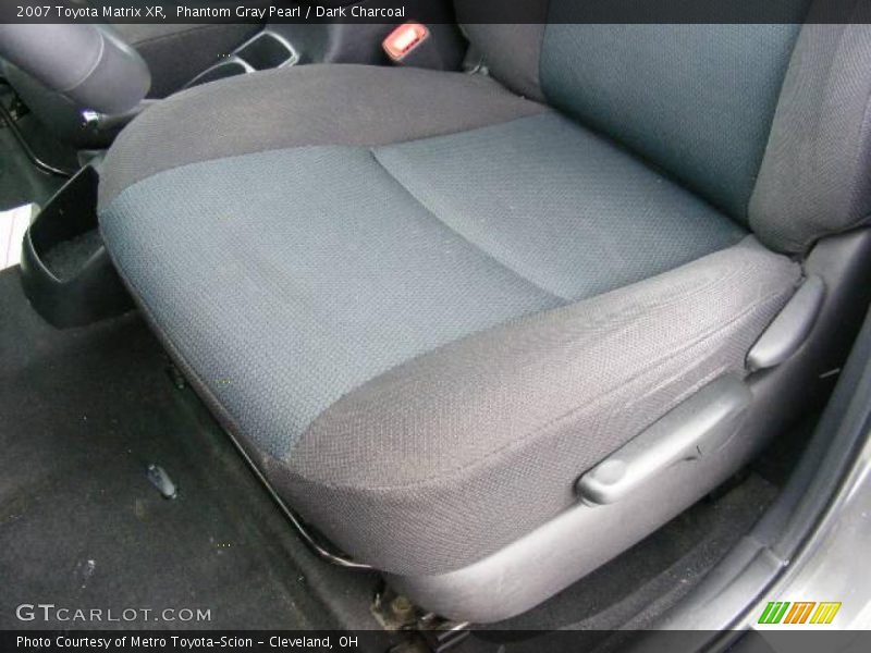 Phantom Gray Pearl / Dark Charcoal 2007 Toyota Matrix XR