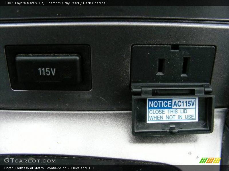 Phantom Gray Pearl / Dark Charcoal 2007 Toyota Matrix XR