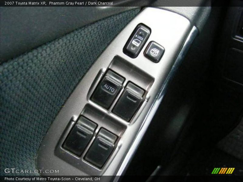 Phantom Gray Pearl / Dark Charcoal 2007 Toyota Matrix XR