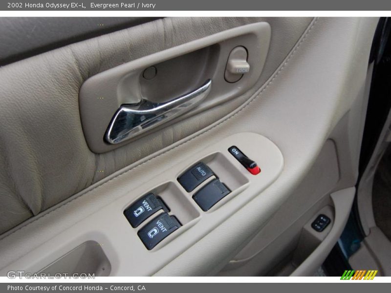 Evergreen Pearl / Ivory 2002 Honda Odyssey EX-L