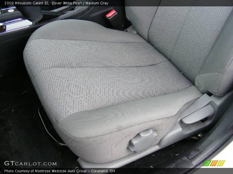 Dover White Pearl / Medium Gray 2009 Mitsubishi Galant ES