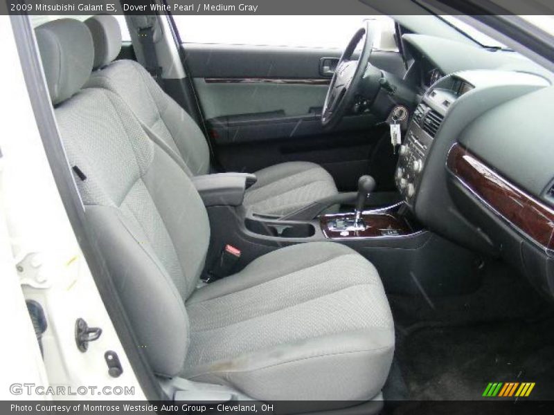 Dover White Pearl / Medium Gray 2009 Mitsubishi Galant ES