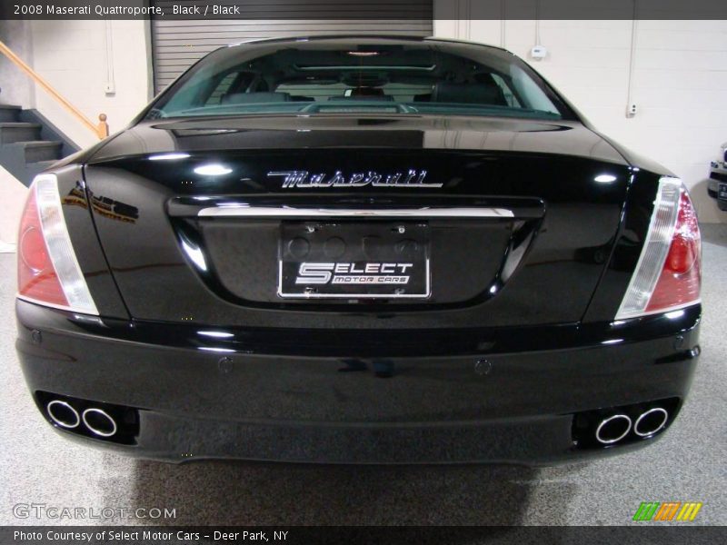 Black / Black 2008 Maserati Quattroporte