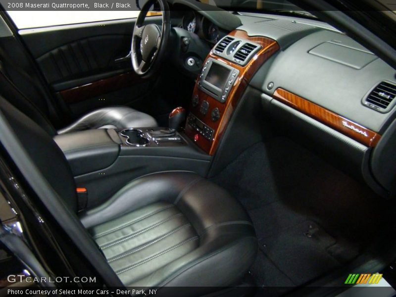 Black / Black 2008 Maserati Quattroporte
