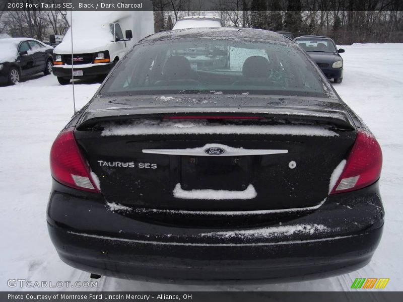 Black / Dark Charcoal 2003 Ford Taurus SES