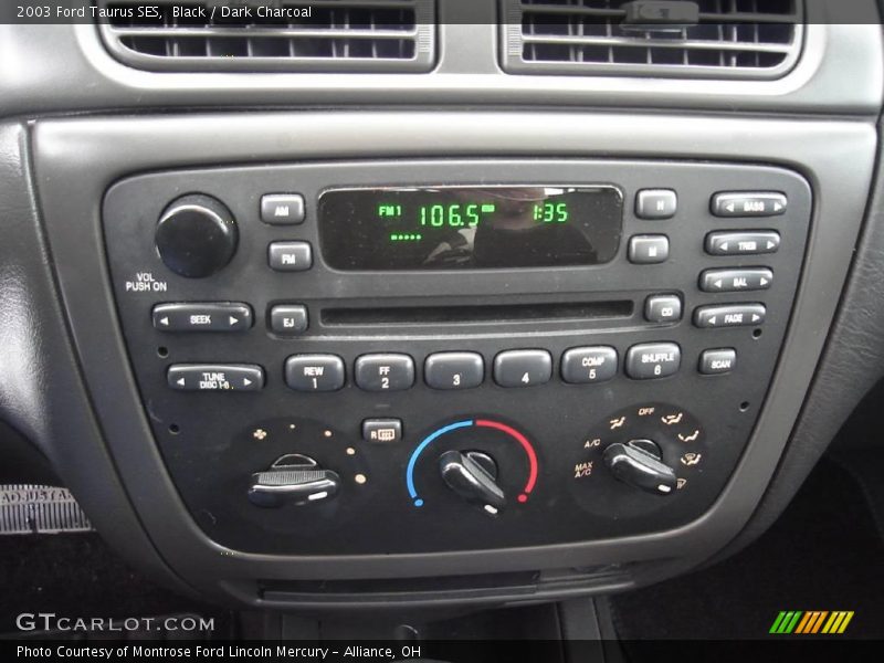 Black / Dark Charcoal 2003 Ford Taurus SES