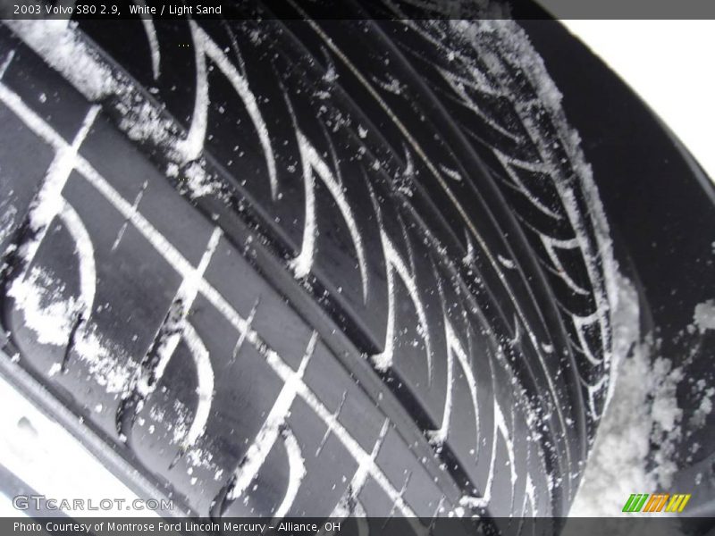 White / Light Sand 2003 Volvo S80 2.9