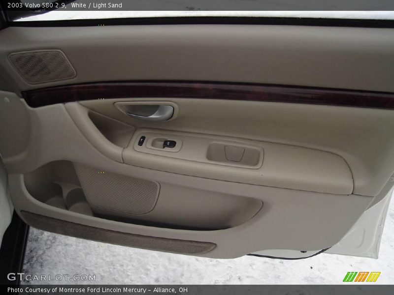 White / Light Sand 2003 Volvo S80 2.9