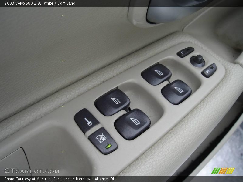 White / Light Sand 2003 Volvo S80 2.9