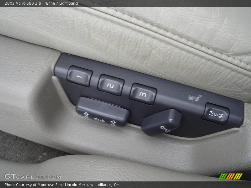 White / Light Sand 2003 Volvo S80 2.9