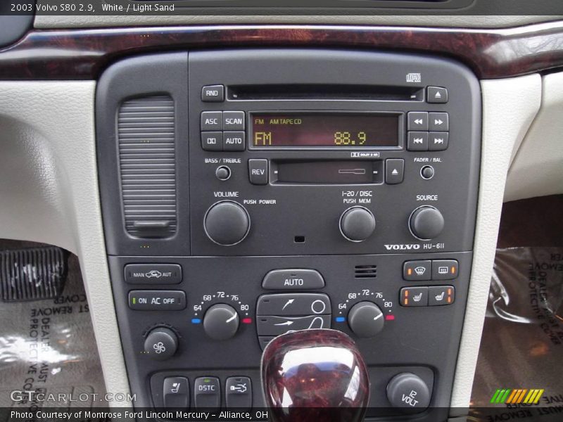 White / Light Sand 2003 Volvo S80 2.9