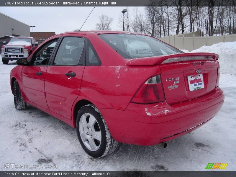 Infra-Red / Charcoal/Light Flint 2007 Ford Focus ZX4 SES Sedan
