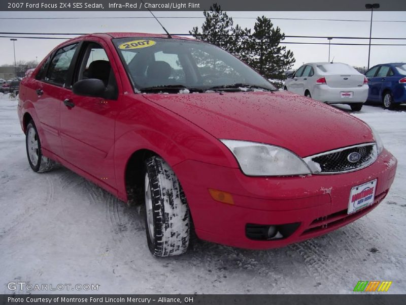 Infra-Red / Charcoal/Light Flint 2007 Ford Focus ZX4 SES Sedan
