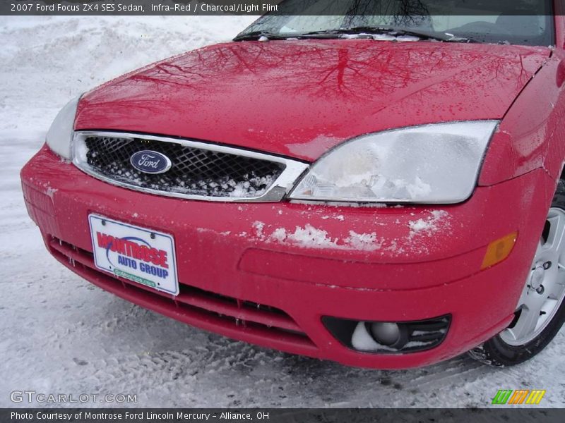 Infra-Red / Charcoal/Light Flint 2007 Ford Focus ZX4 SES Sedan