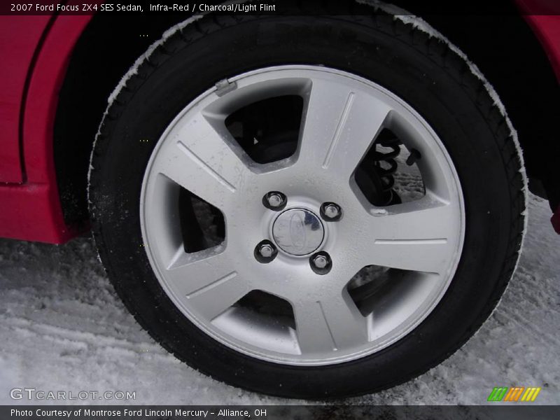 Infra-Red / Charcoal/Light Flint 2007 Ford Focus ZX4 SES Sedan