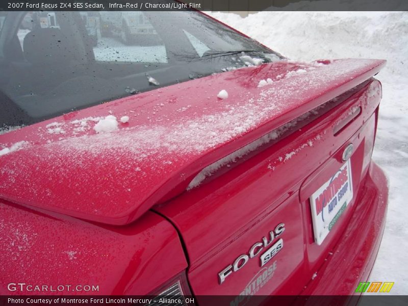 Infra-Red / Charcoal/Light Flint 2007 Ford Focus ZX4 SES Sedan
